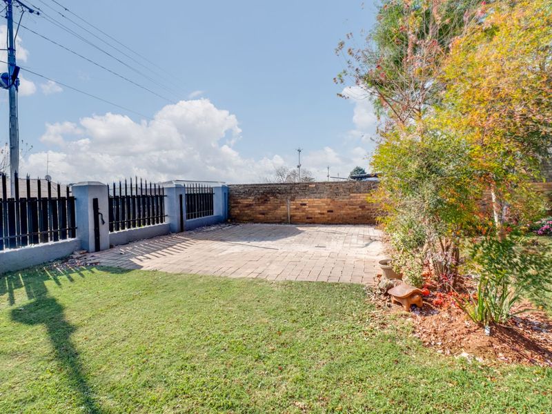House For Sale in Krugersdorp West - Photo 6