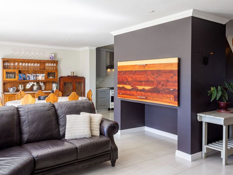 House For Sale in Kingswood Golf Estate - Photo 9