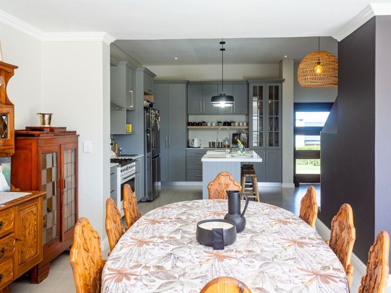 House For Sale in Kingswood Golf Estate - Photo 8