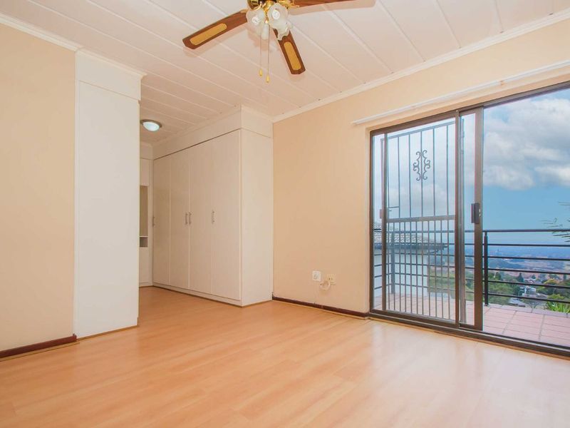 House For Sale in Northcliff - Photo 10