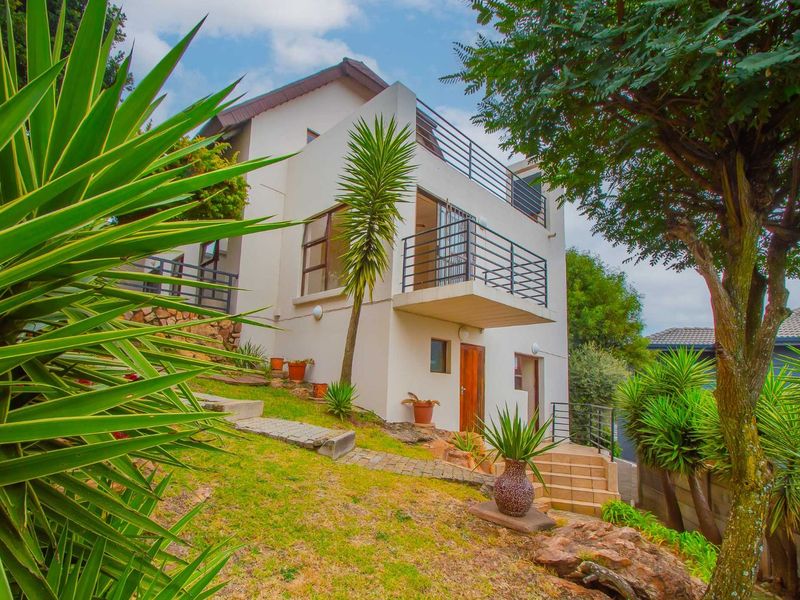 House For Sale in Northcliff - Photo 1