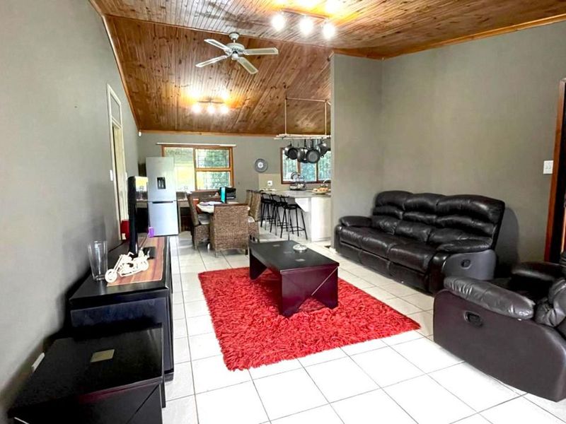 House For Sale in Sedgehill - Photo 10