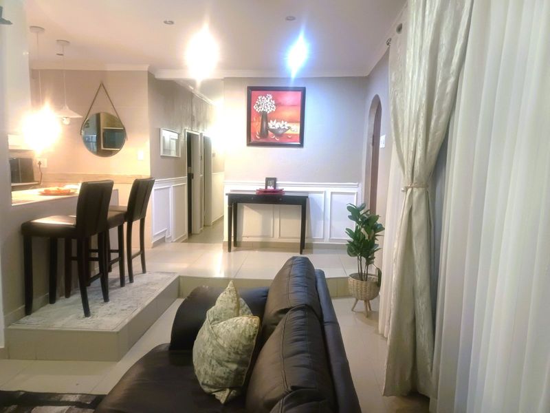 House For Sale in Fleurhof - Photo 4