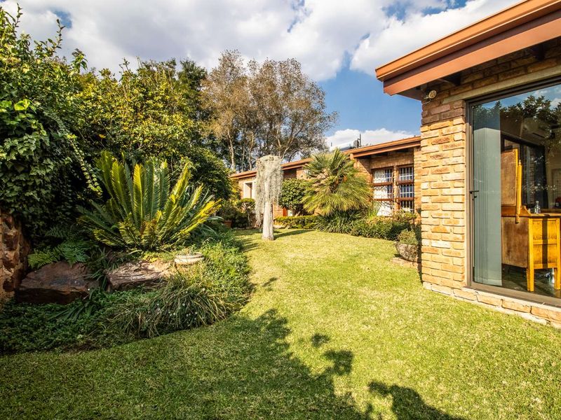 House For Sale in Moreleta Park - Photo 1