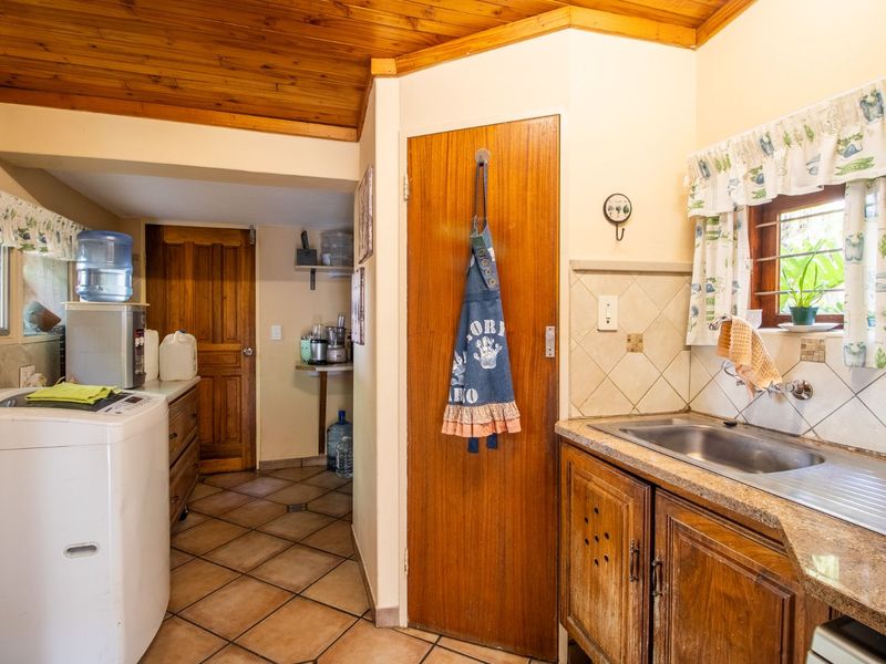 House For Sale in Moreleta Park - Photo 10