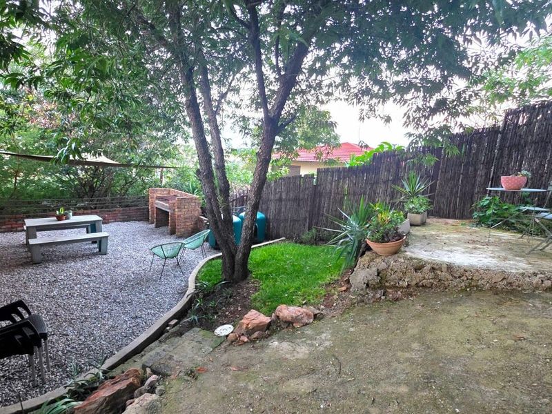 Townhouse For Sale in Kenmare - Photo 6