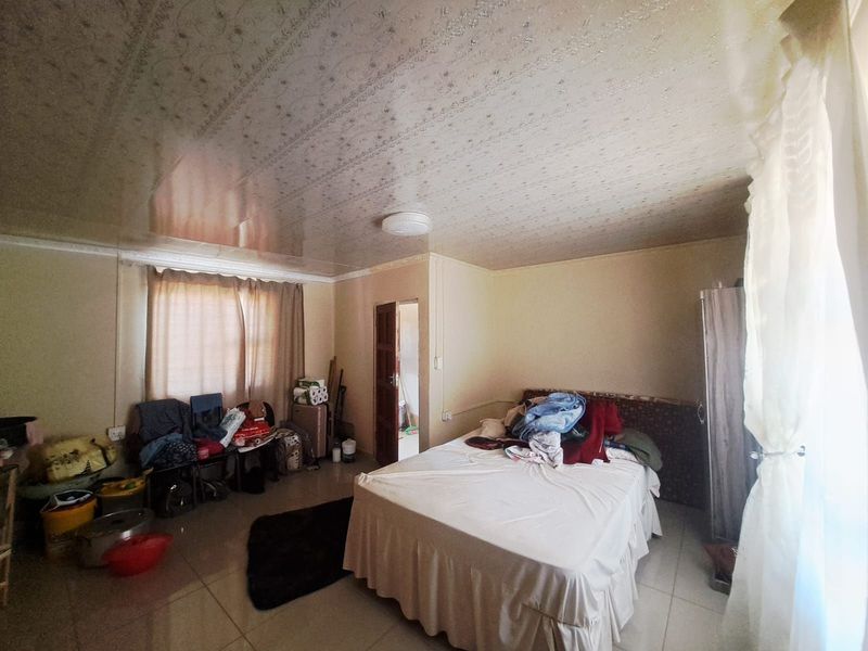 House For Sale in Nellmapius - Photo 3