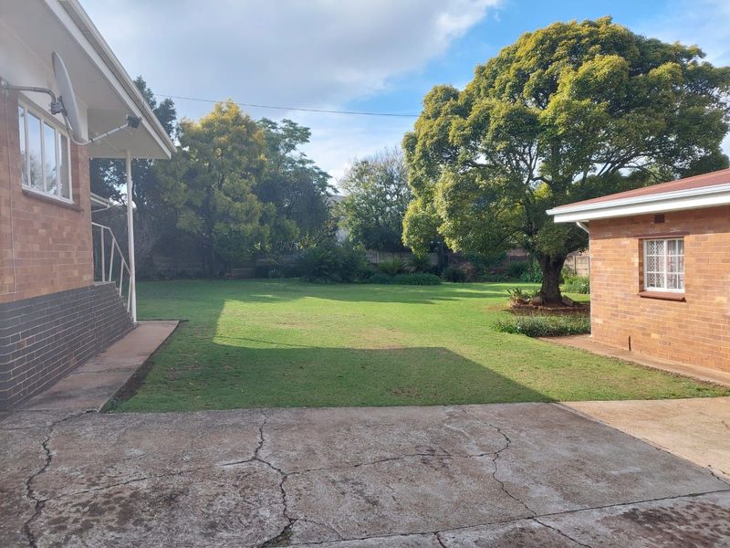 House For Sale in Roodepoort - Photo 3