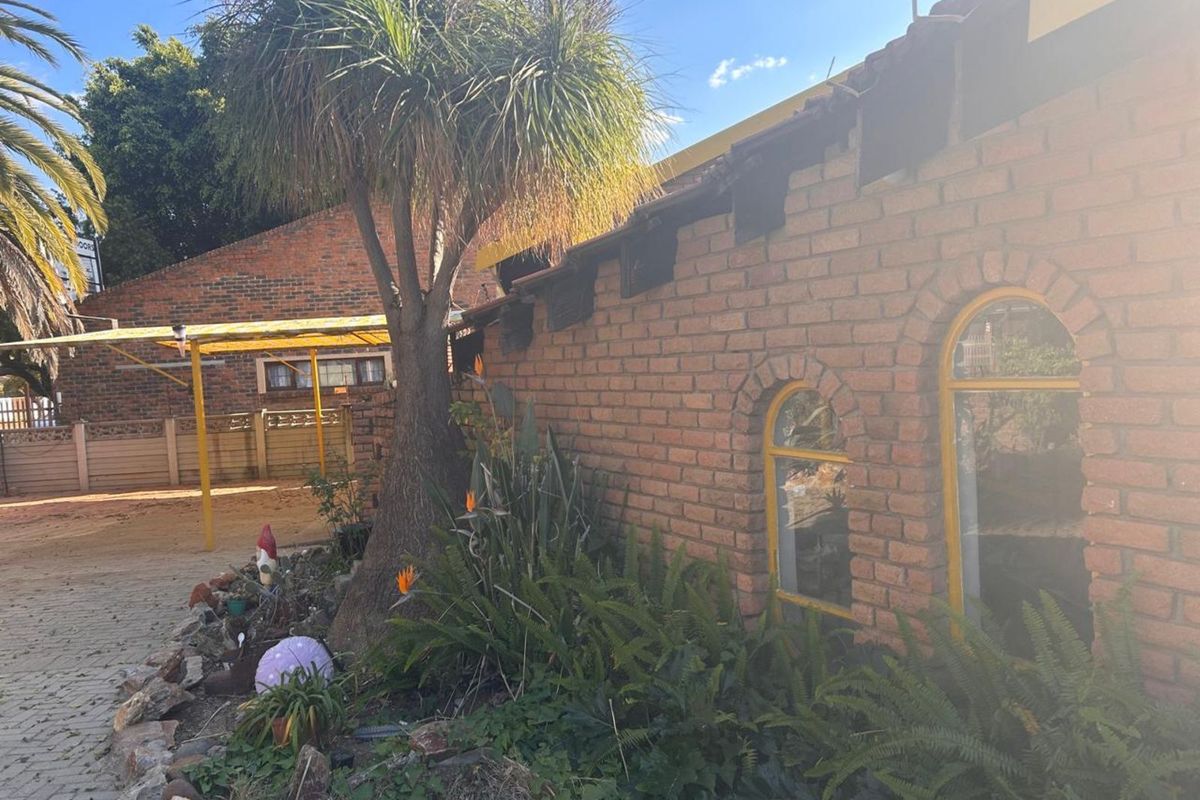House For Sale in Fauna Park - Photo 5