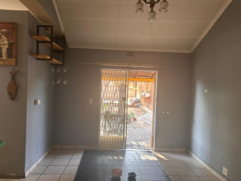 House For Sale in Fauna Park - Photo 8