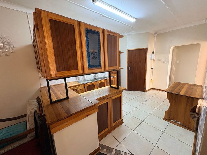 House For Sale in Northview - Photo 7