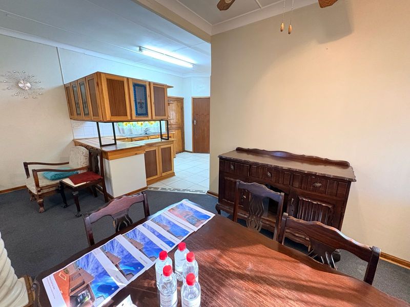 House For Sale in Northview - Photo 6