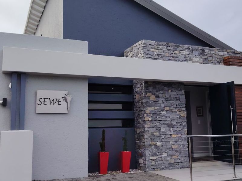 House For Sale in Village On Sea - Photo 2