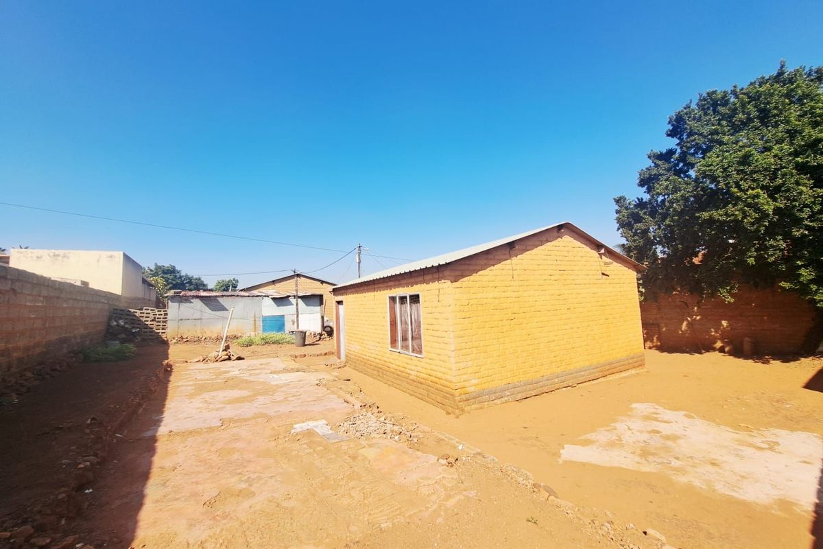 House For Sale in Mamelodi East - Photo 5