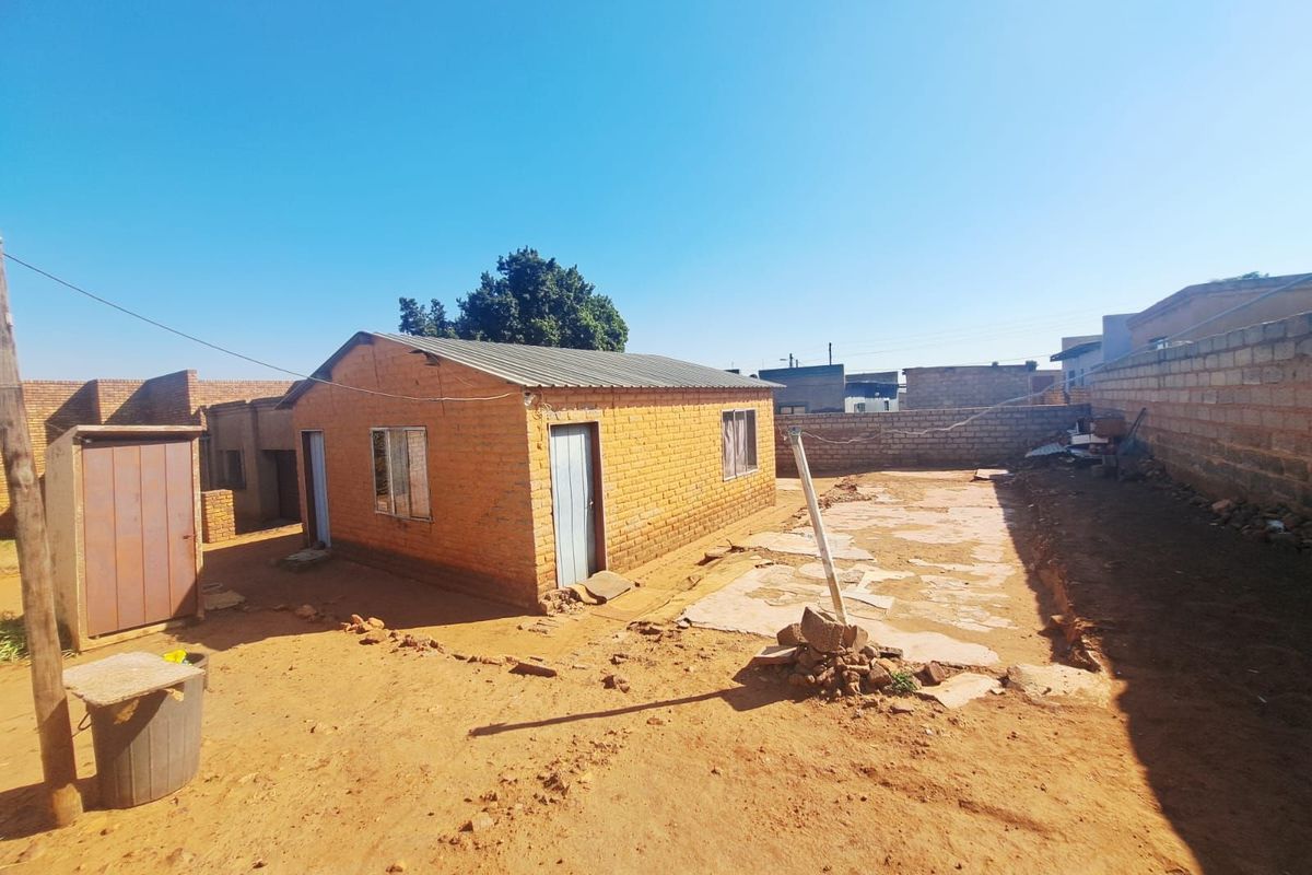 House For Sale in Mamelodi East - Photo 3