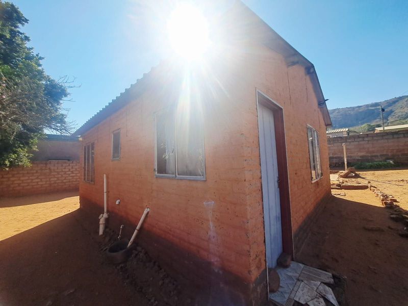 House For Sale in Mamelodi East - Photo 2