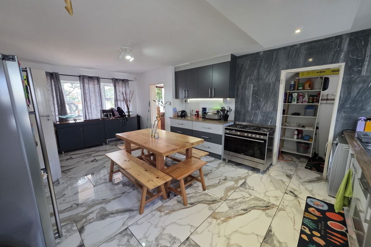 House For Sale in Gordons Bay Village - Photo 4