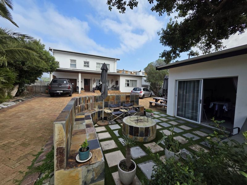House For Sale in Gordons Bay Village - Photo 1