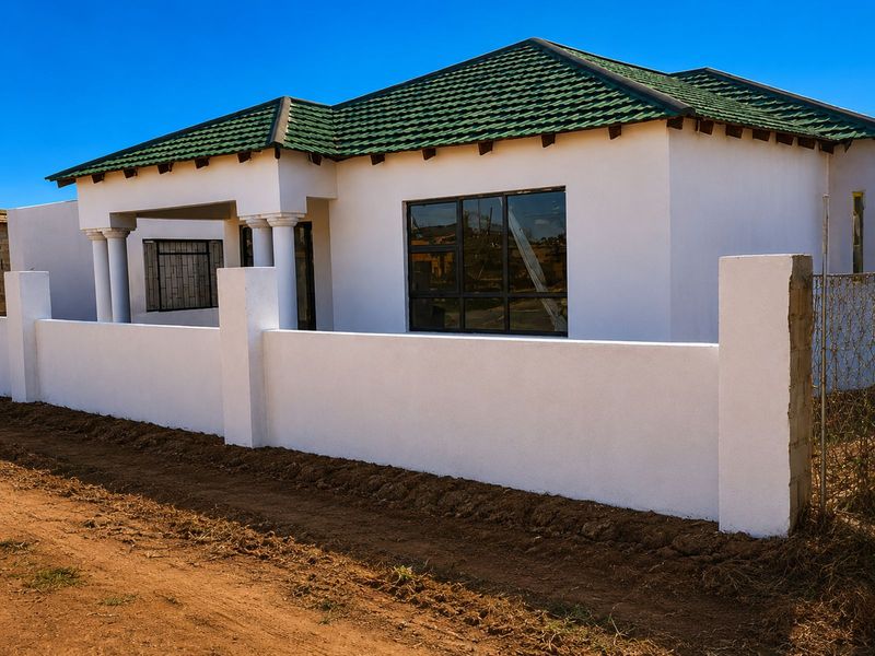 House For Sale in Mankweng - Photo 1