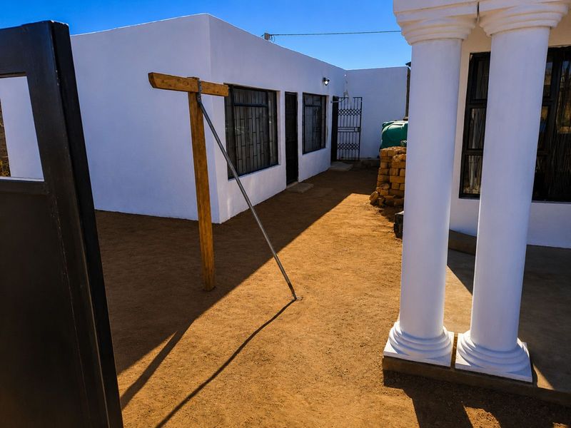 House For Sale in Mankweng - Photo 4