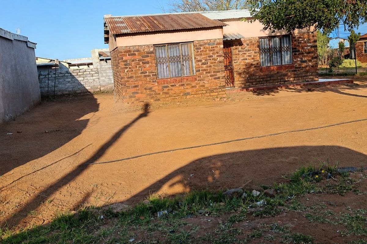 House For Sale in Polokwane Ext 71 - Photo 3
