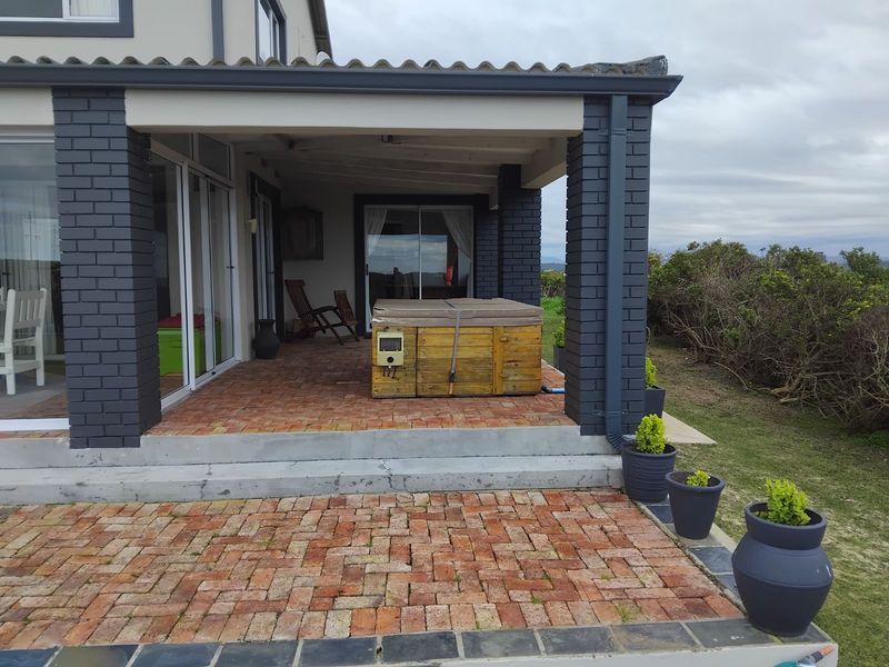 House For Sale in Gouritsmond Rural - Photo 4
