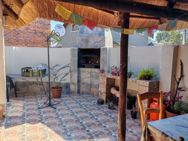 House For Sale in Constantia Resort - Photo 7