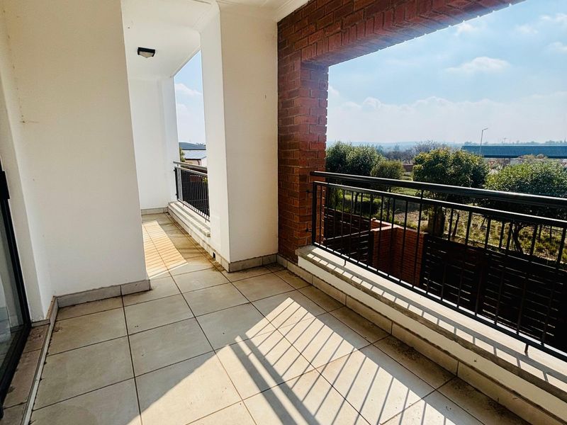 House To Rent in Blyde Riverwalk Estate - Photo 9