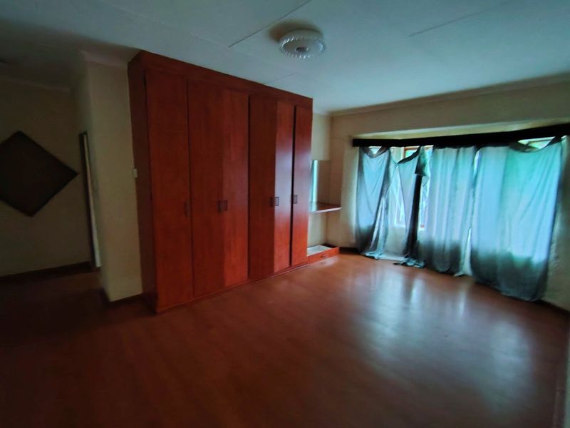 House For Sale in Dana Bay - Photo 7