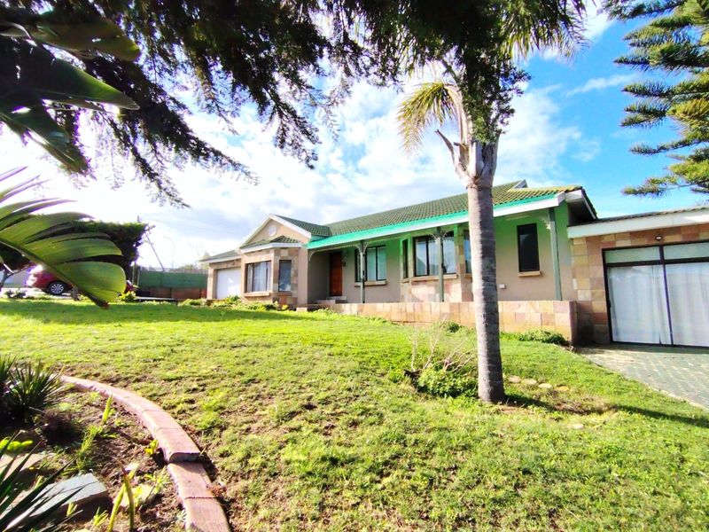 House For Sale in Dana Bay - Photo 1