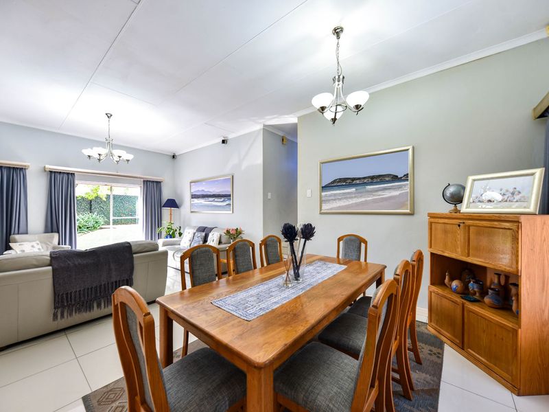 House For Sale in Faerie Glen - Photo 8