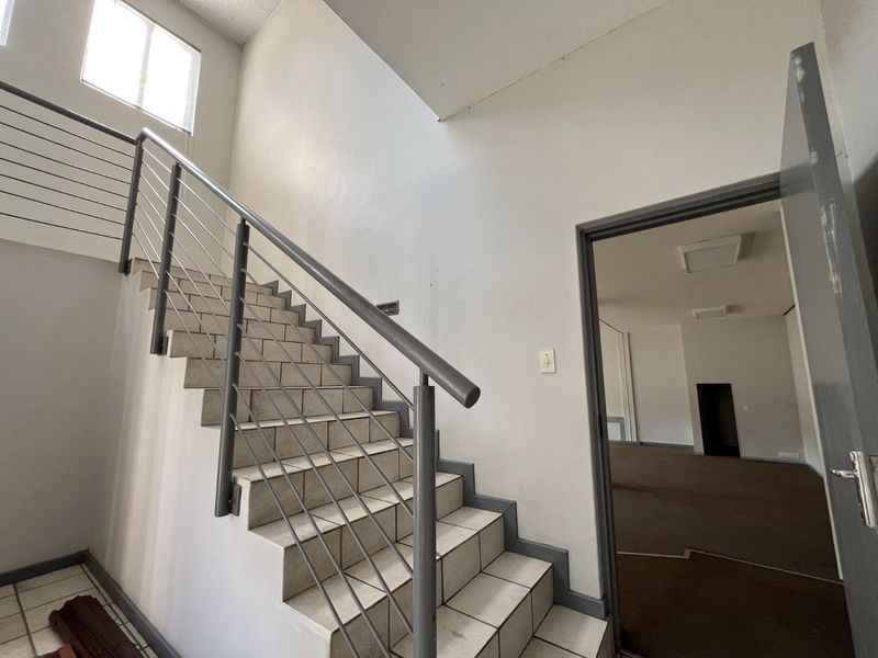 Industrial To Rent in Randjespark - Photo 4