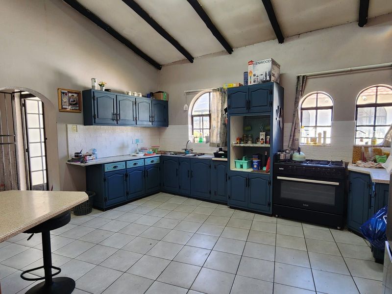 House For Sale in Eduan Park - Photo 5