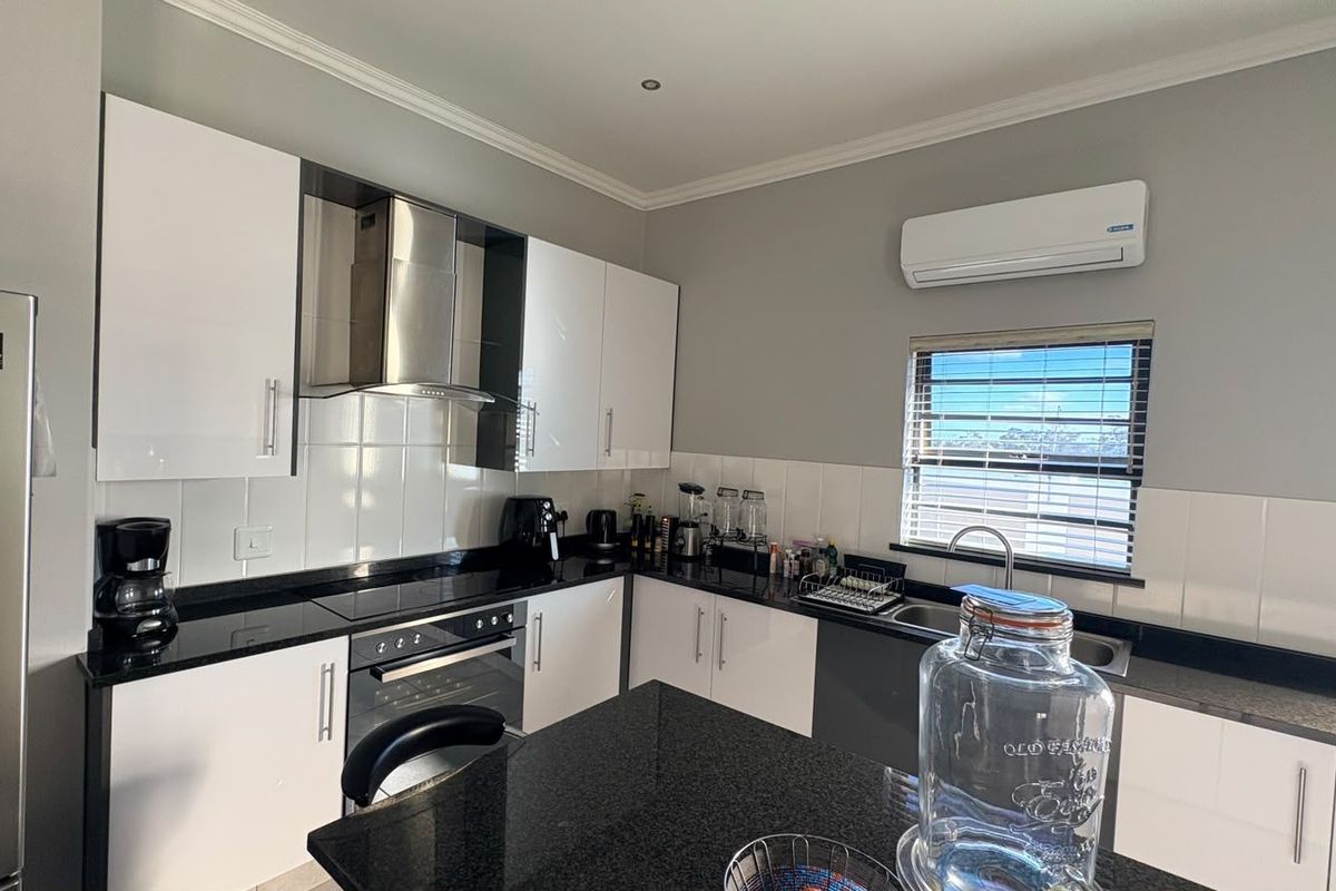 House For Sale in Admirals Park - Photo 2