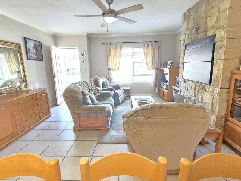 House For Sale in Admirals Park - Photo 10