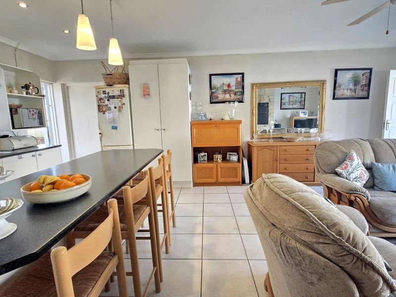 House For Sale in Admirals Park - Photo 3