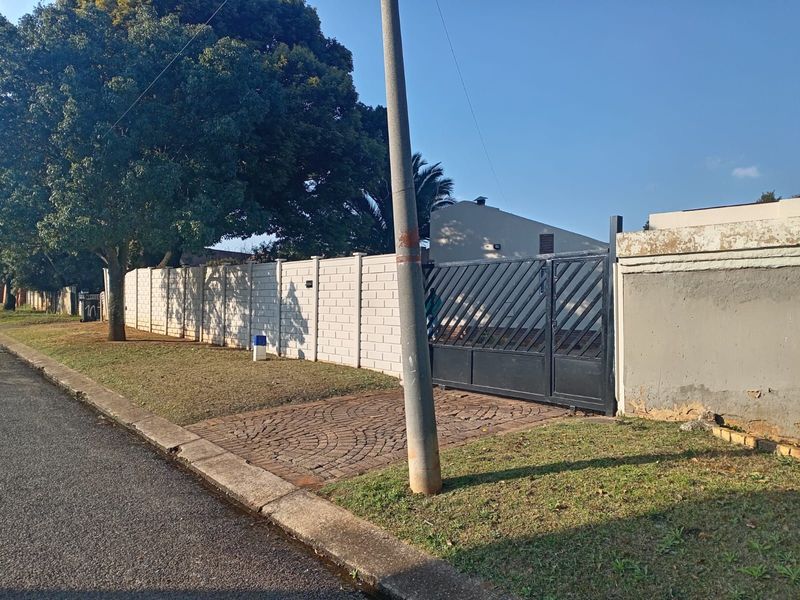 House For Sale in Witpoortjie - Photo 8