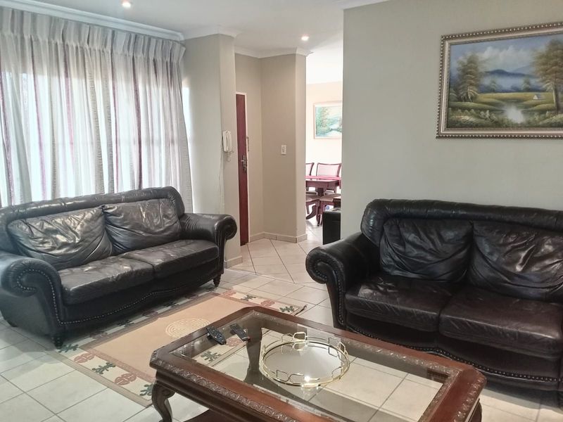 House For Sale in Witpoortjie - Photo 2