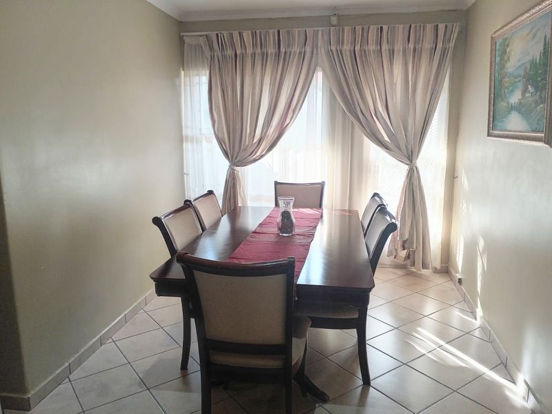 House For Sale in Witpoortjie - Photo 5