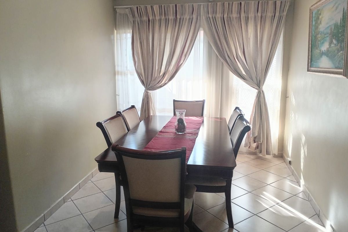 House For Sale in Witpoortjie - Photo 5
