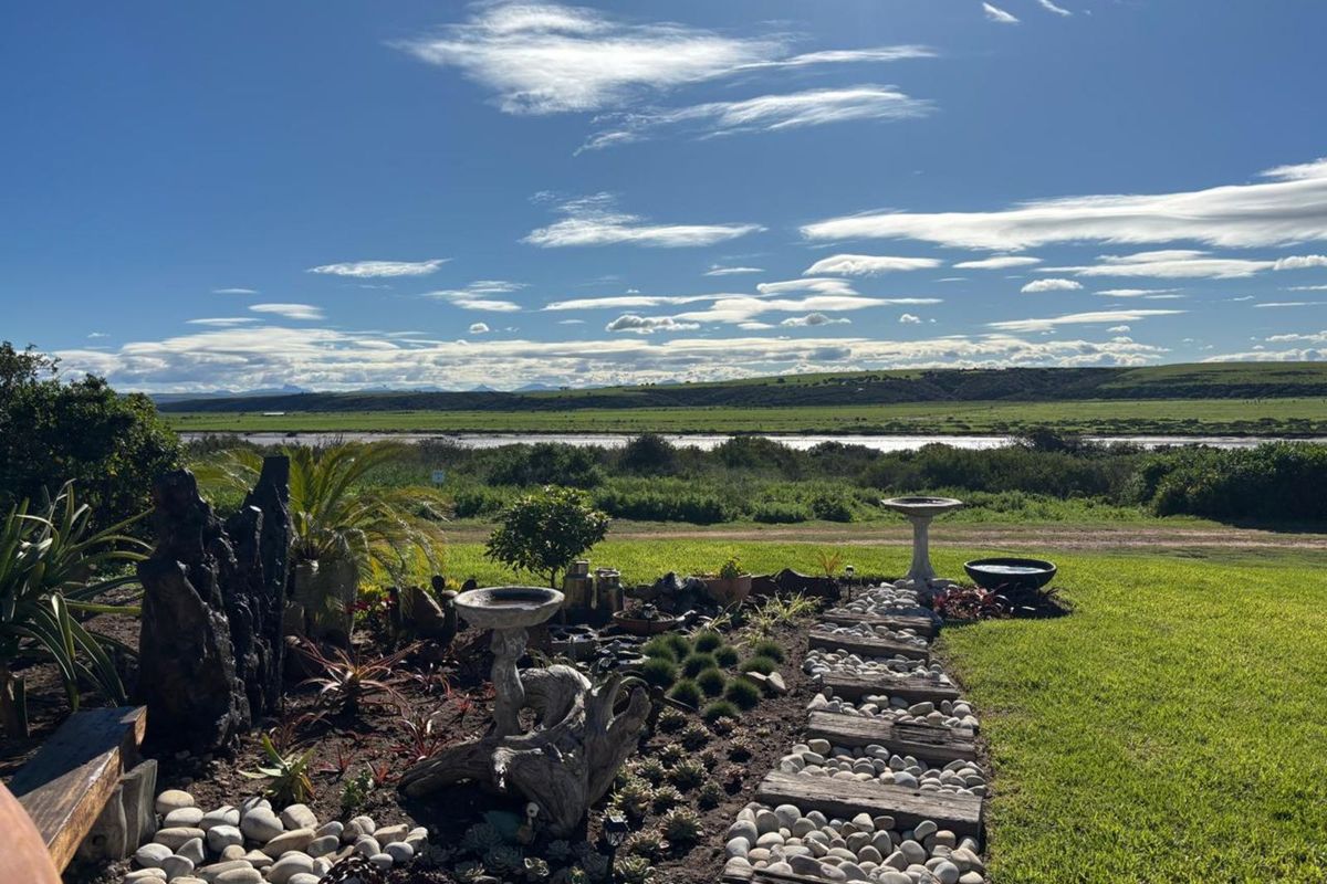 House For Sale in Gouritsmond Rural - Photo 3