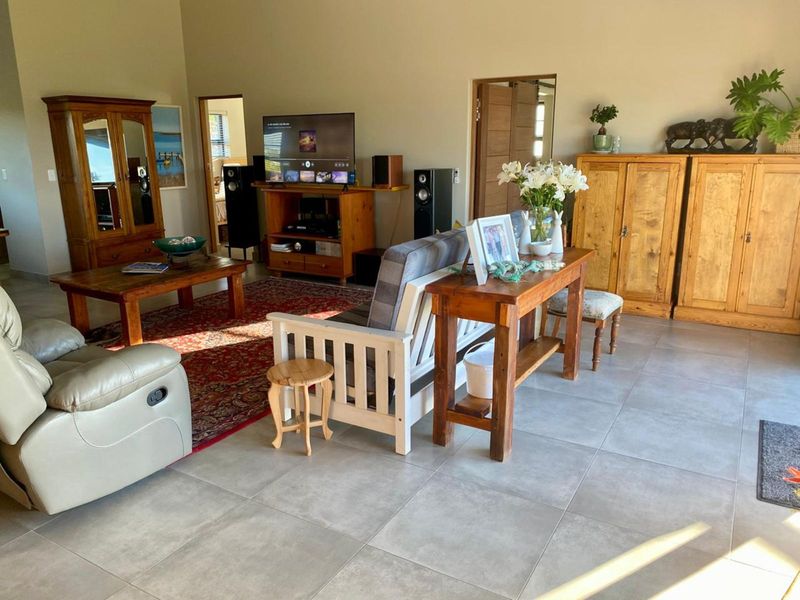 House For Sale in Gouritsmond Rural - Photo 10