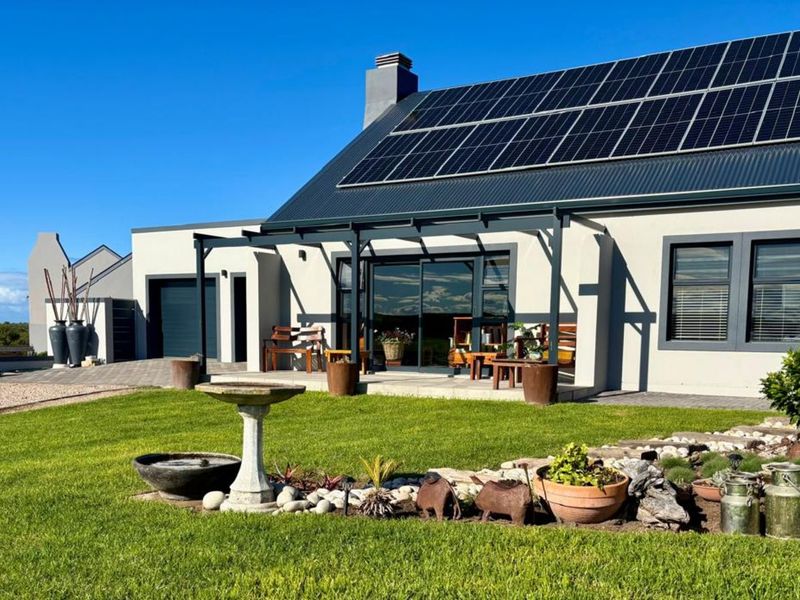 House For Sale in Gouritsmond Rural - Photo 1