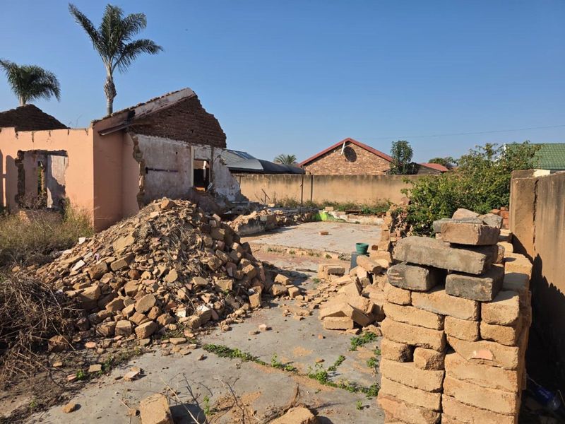 House For Sale in Karenpark - Photo 2