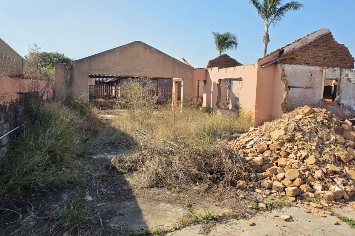 House For Sale in Karenpark - Photo 3