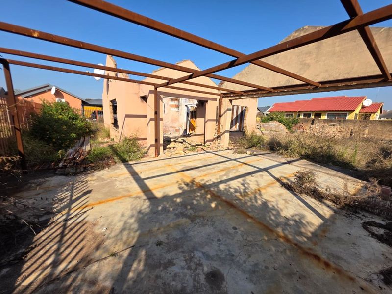 House For Sale in Karenpark - Photo 8