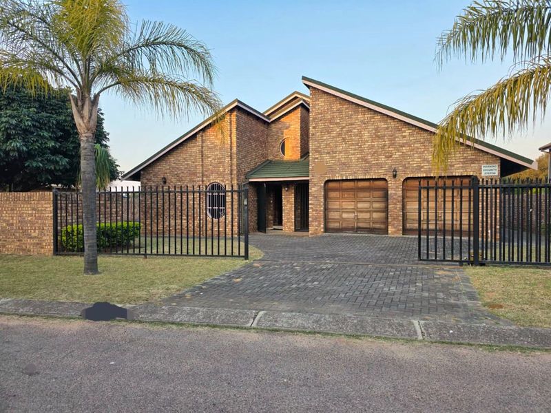 House For Sale in Ninapark - Photo 3