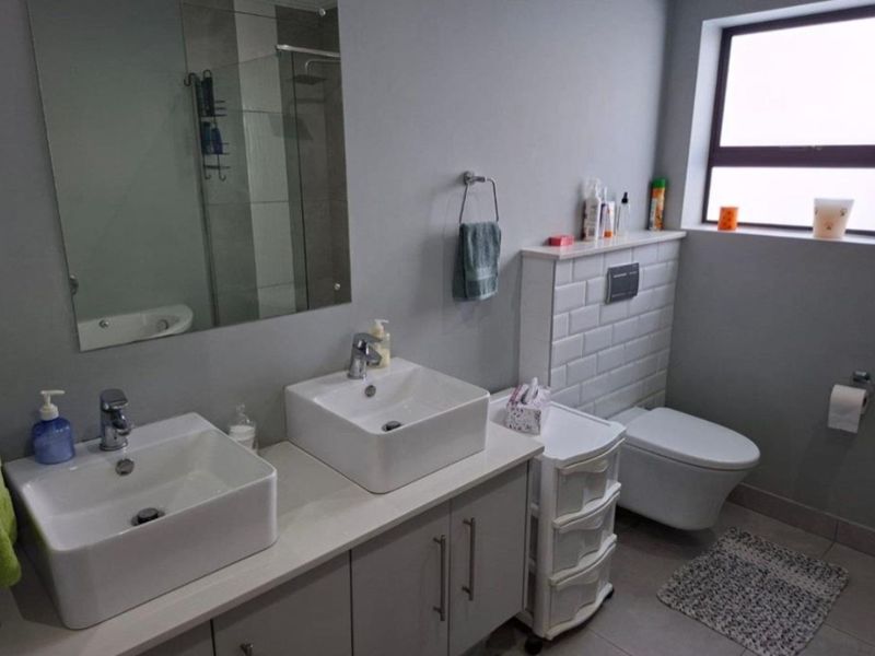 House For Sale in Blue Ridge - Photo 10