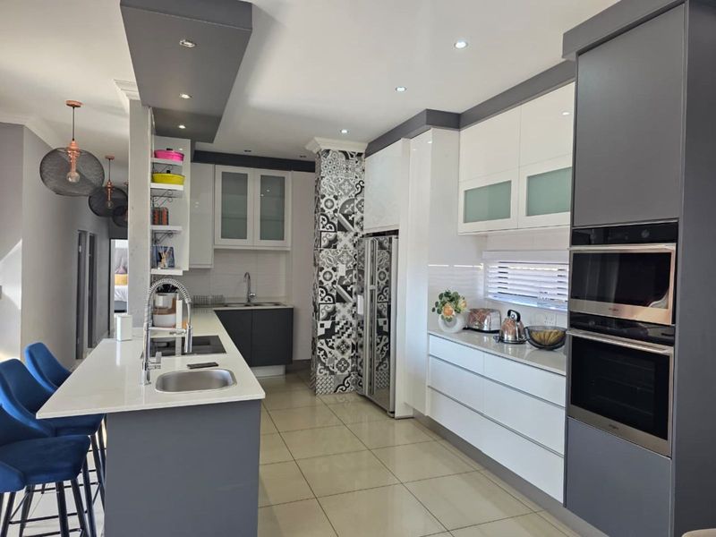 House For Sale in Amandasig - Photo 6