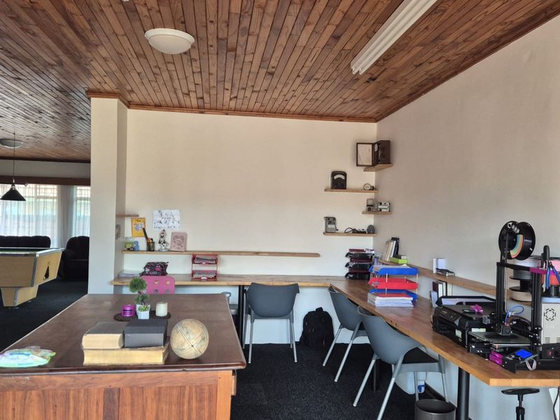 House For Sale in Masada - Photo 9